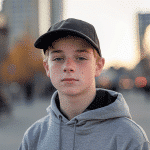 Lukas H.